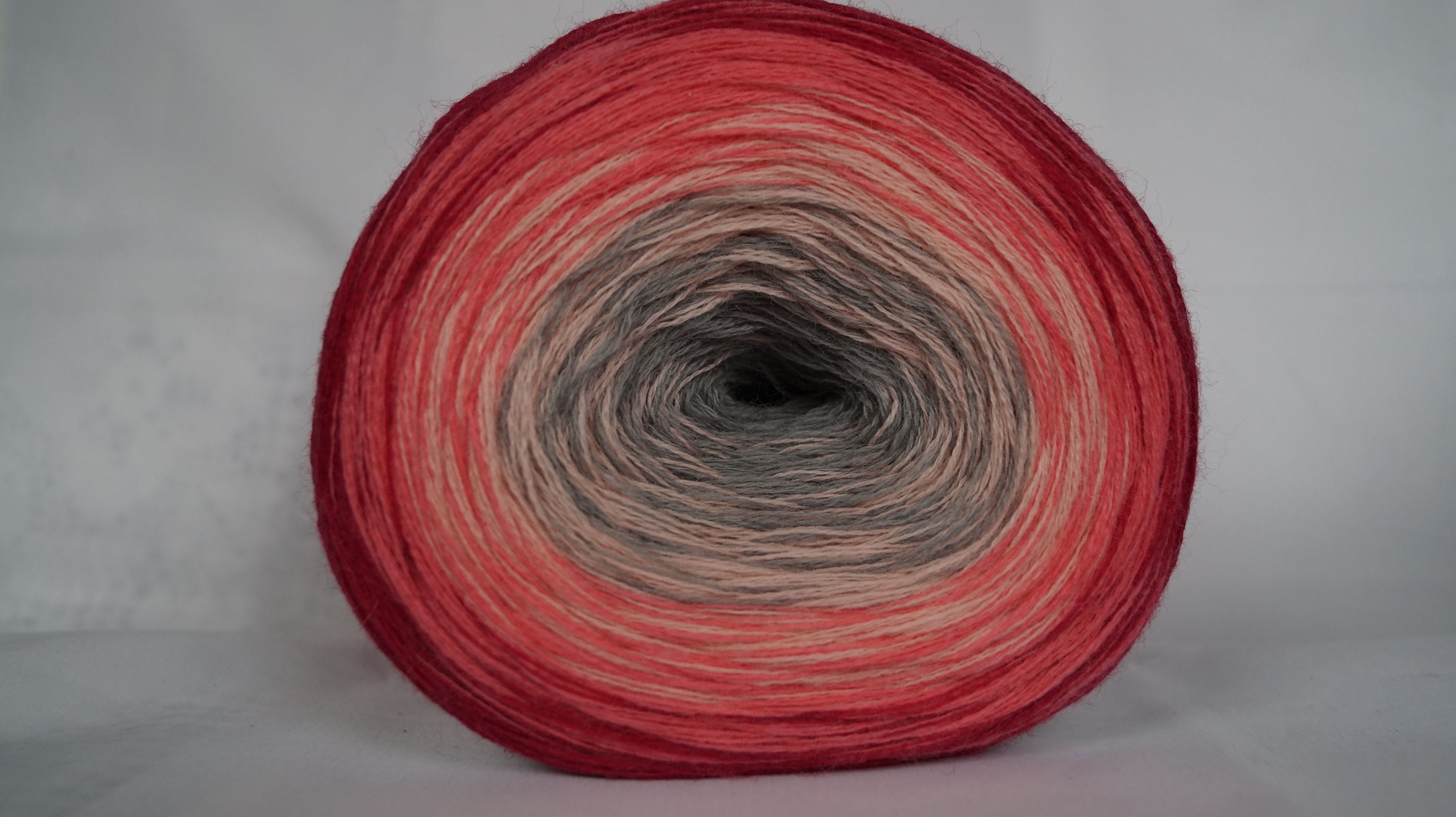 Bobbel Regenbogen Merino 200g Farbe 208